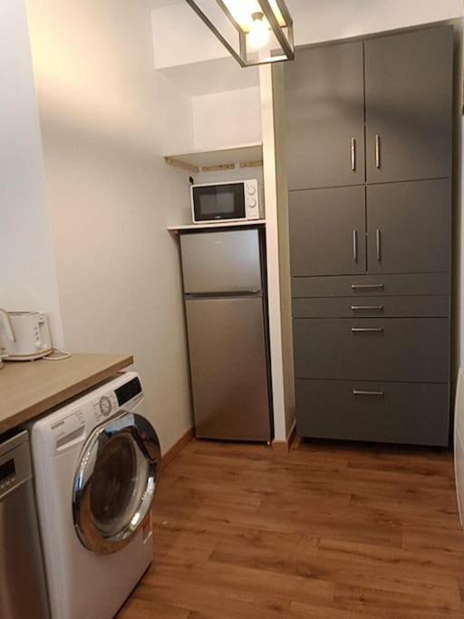 Gonnelles Appartement T3 Centre Ville Rdc D Ажен Экстерьер фото